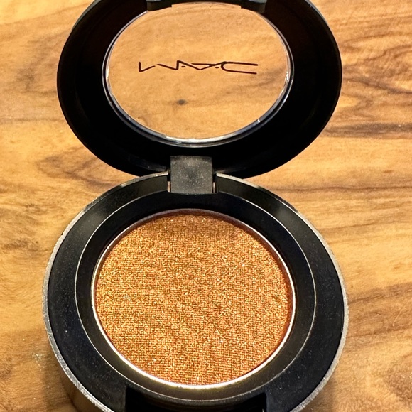 NIB MAC COSMETICS - eyeshadow - retired colors - Picture 6 of 7